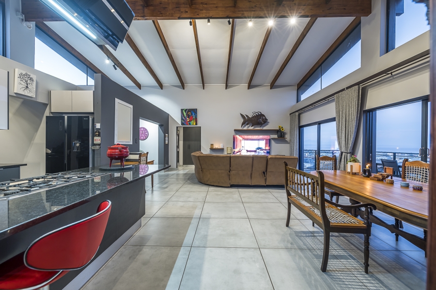 5 Bedroom Property for Sale in Island View Western Cape